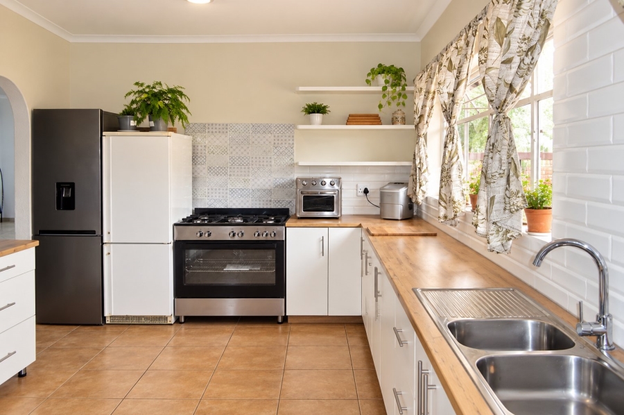 4 Bedroom Property for Sale in Doringkruin North West